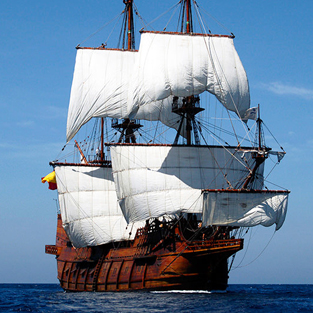El Galeón Tall Ship